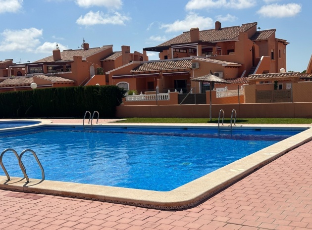 Wiederverkauf - Wohnung - Torrevieja - Aguas Nuevas