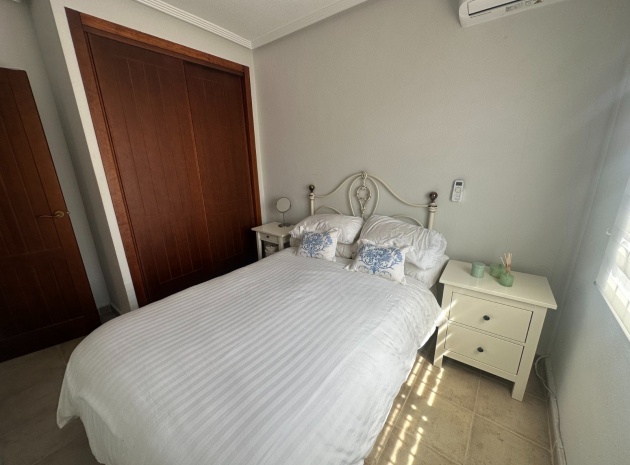 Wiederverkauf - Wohnung - Torrevieja - Aguas Nuevas