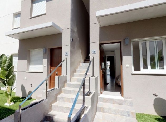 Wiederverkauf - Wohnung - Torrevieja - Aguas Nuevas