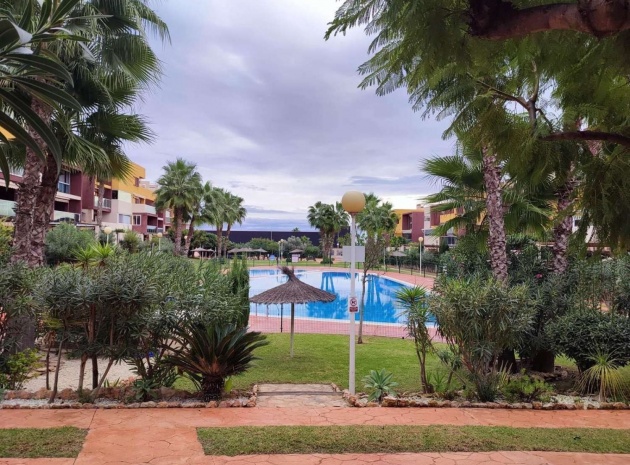 Återförsäljning - Lägenhet - Playa Flamenca - el bosque