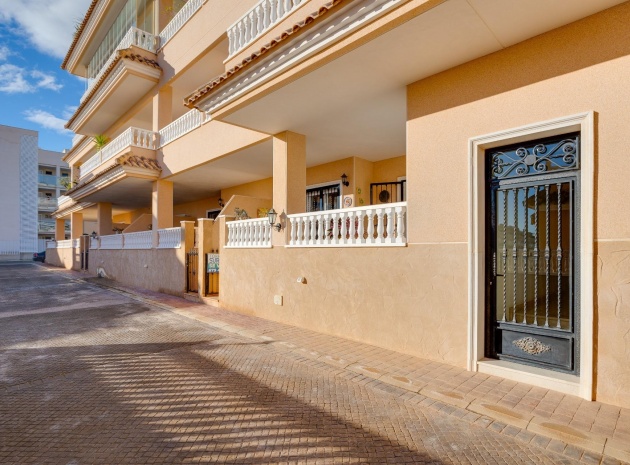 Resale - Bungalow - Villamartin - Los Dolses
