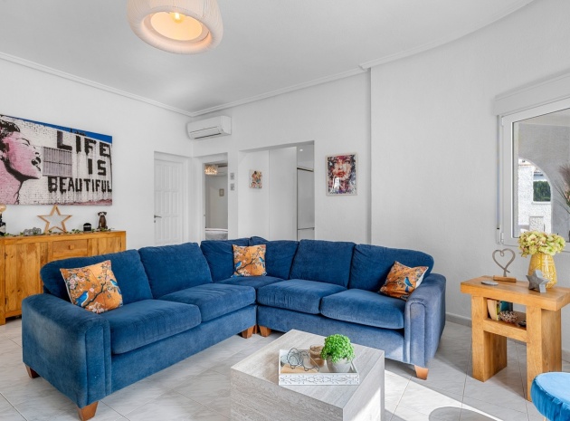 Revente - Villa - Ciudad Quesada - Pueblo Bravo