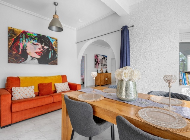 Revente - Villa - Ciudad Quesada - Pueblo Bravo
