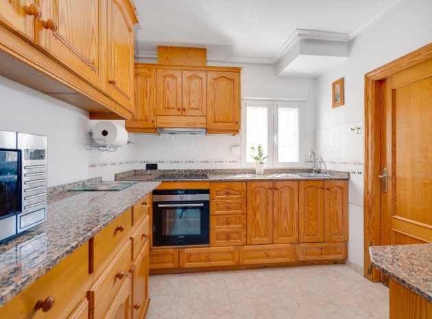 Resale - Villa - Playa Flamenca