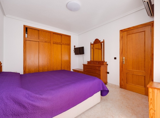Resale - Villa - Playa Flamenca
