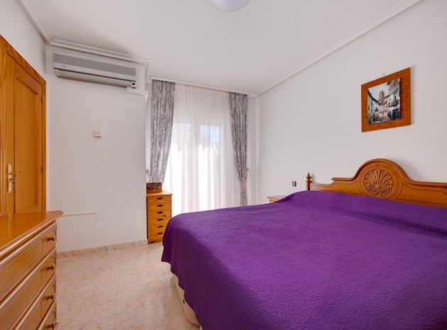 Resale - Villa - Playa Flamenca