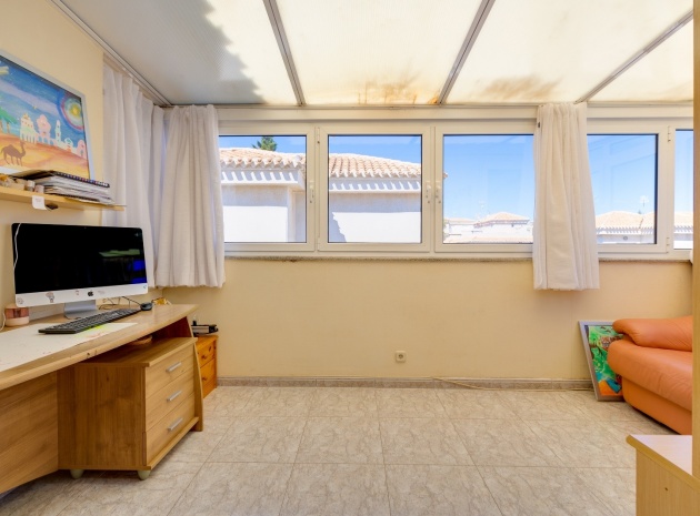 Resale - Villa - Playa Flamenca