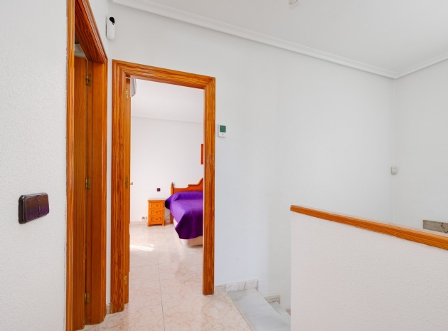 Resale - Villa - Playa Flamenca