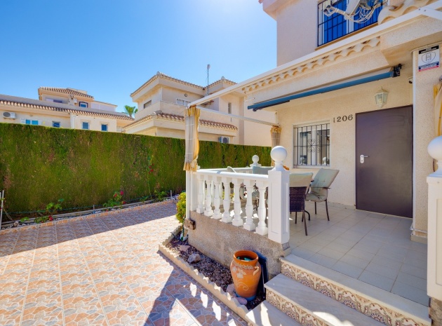Resale - Villa - Playa Flamenca