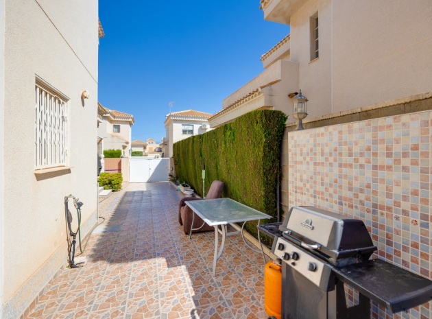 Resale - Villa - Playa Flamenca