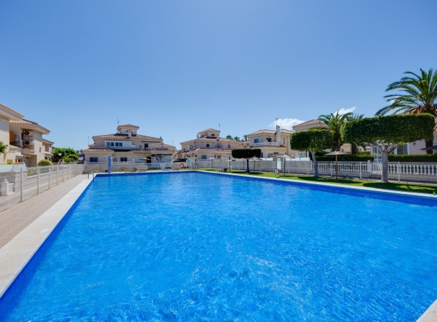 Resale - Villa - Playa Flamenca