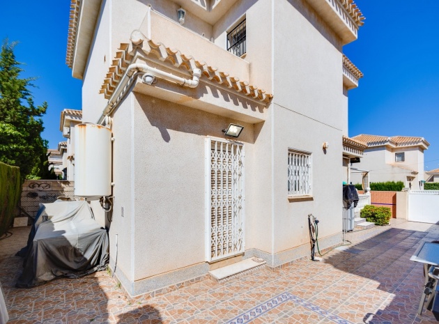 Resale - Villa - Playa Flamenca