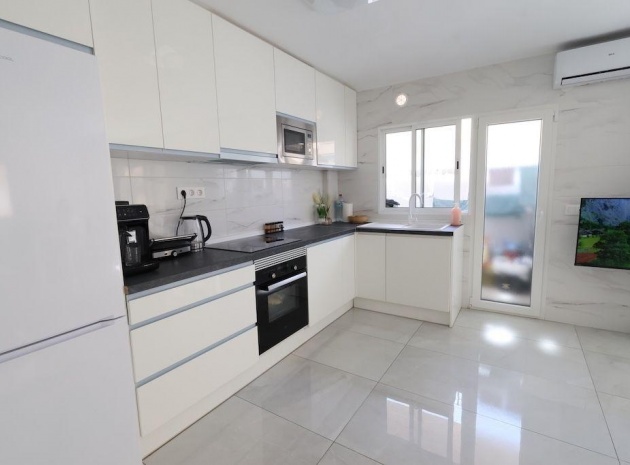 Revente - Appartement - Torrevieja - Beachside Torrevieja