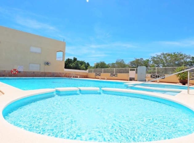 Återförsäljning - Lägenhet - Playa Flamenca - Res. Olympia