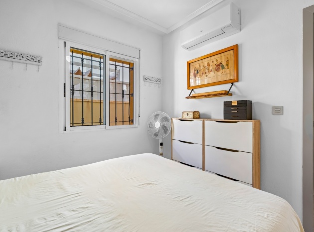 Wederverkoop - Villa - Guardamar del Segura - El Raso