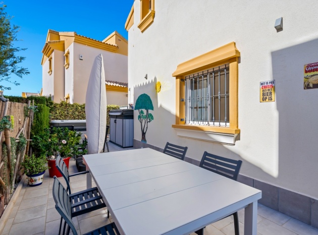 Wederverkoop - Villa - Guardamar del Segura - El Raso