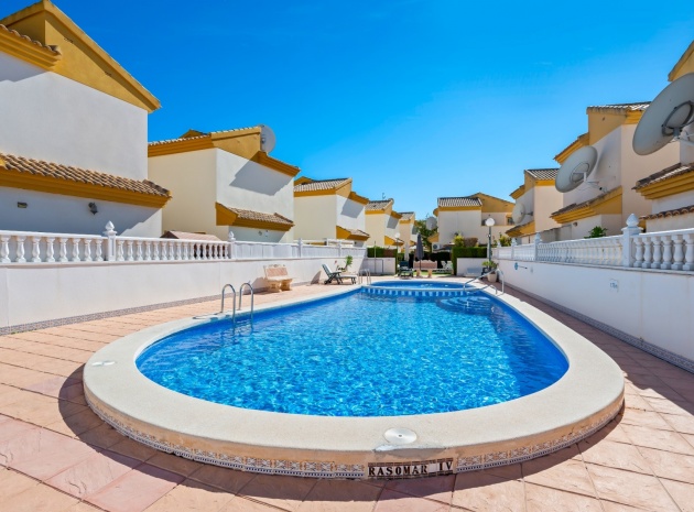 Wederverkoop - Villa - Guardamar del Segura - El Raso