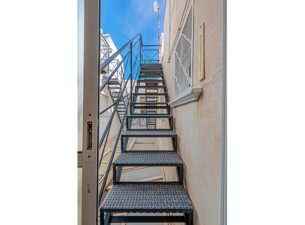 Wederverkoop - Appartement - Torrevieja - Beachside Torrevieja