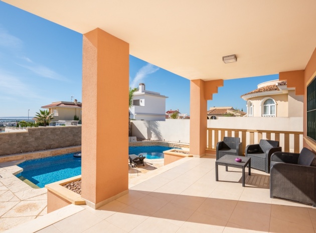 Återförsäljning - Villa - Ciudad Quesada