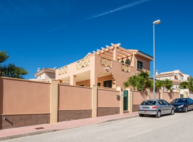 Återförsäljning - Villa - Ciudad Quesada