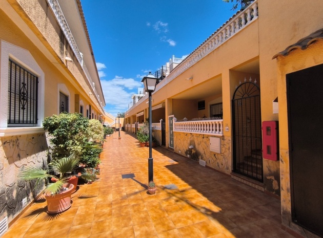 Resale - Apartment - Orihuela - San Bartolome