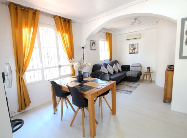Wederverkoop - Villa - Cabo Roig - Lomas de Cabo Roig