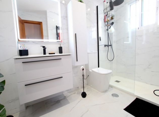 Wederverkoop - Villa - Cabo Roig - Lomas de Cabo Roig