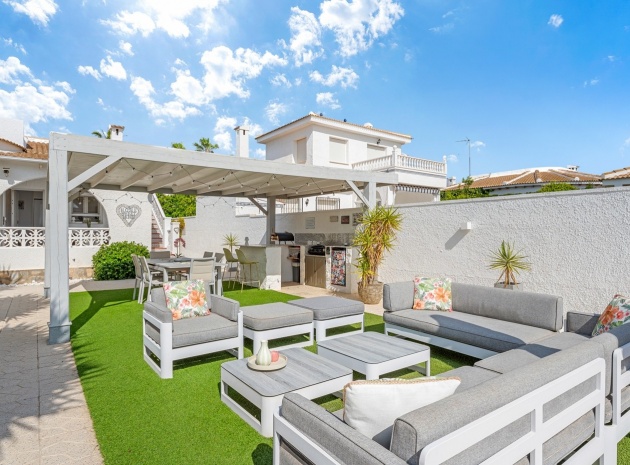 Resale - Villa - Ciudad Quesada - pueblo bravo