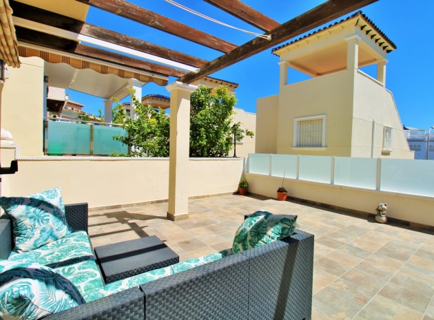 Resale - Townhouse - Villamartin - blue lagoon
