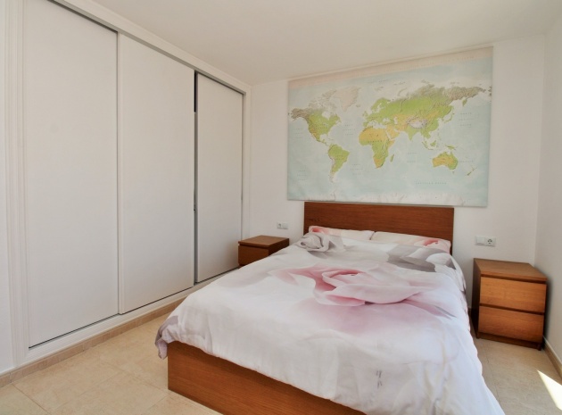 Resale - Townhouse - Villamartin - blue lagoon
