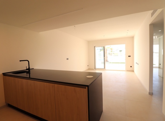Resale - Apartment - Guardamar del Segura - El Raso