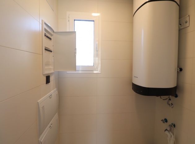 Resale - Apartment - Guardamar del Segura - El Raso