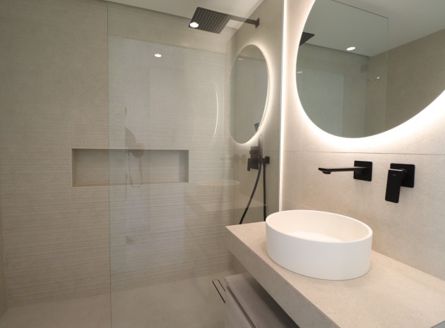 Resale - Apartment - Guardamar del Segura - El Raso
