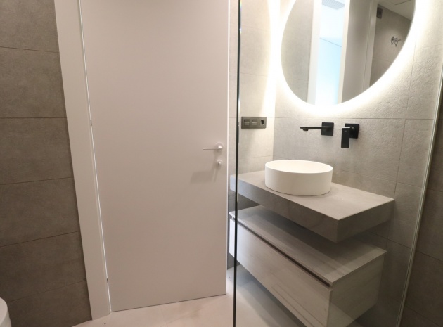 Resale - Apartment - Guardamar del Segura - El Raso
