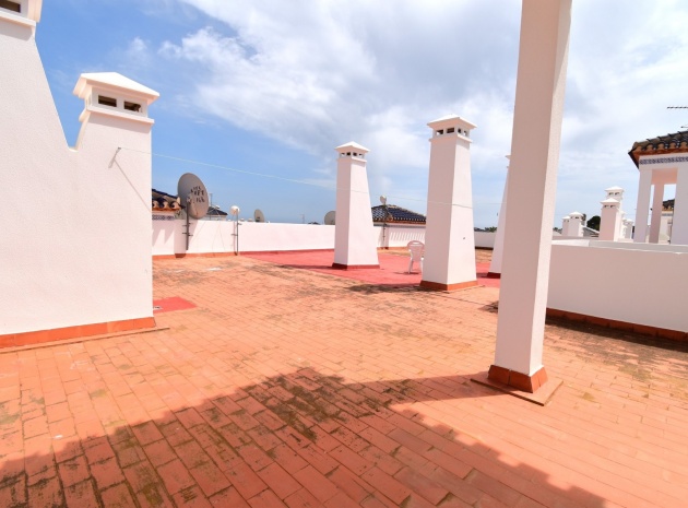 Resale - Apartment - Villamartin