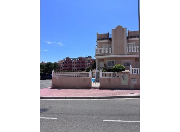 Resale - Townhouse - Villamartin - costa dorada