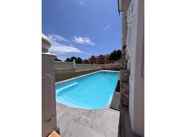 Resale - Townhouse - Villamartin - costa dorada