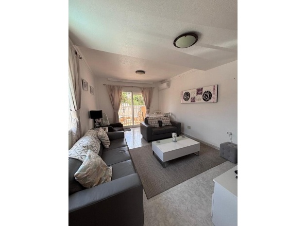 Resale - Townhouse - Villamartin - costa dorada