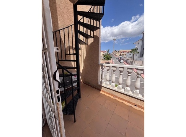 Resale - Townhouse - Villamartin - costa dorada
