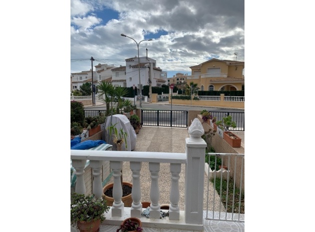Resale - Townhouse - Villamartin - st james hill