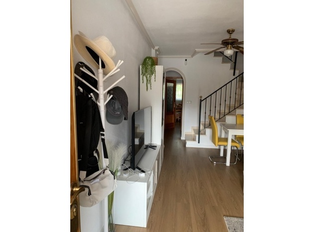Resale - Townhouse - Villamartin - st james hill