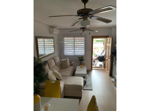 Resale - Townhouse - Villamartin - st james hill