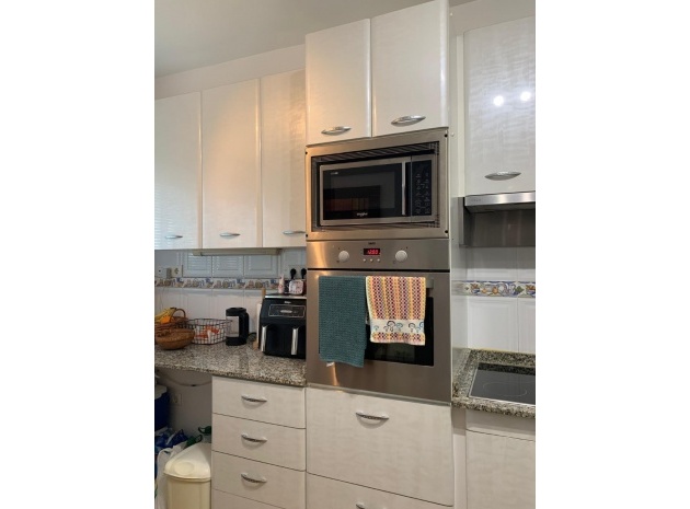 Resale - Townhouse - Villamartin - st james hill