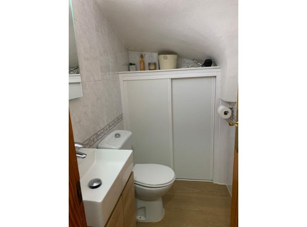 Resale - Townhouse - Villamartin - st james hill