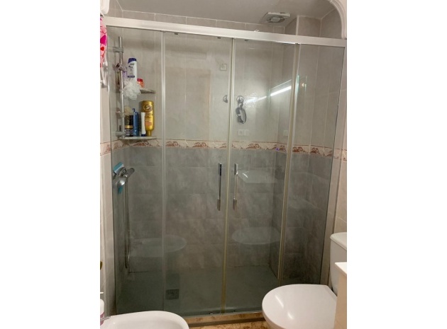 Resale - Townhouse - Villamartin - st james hill