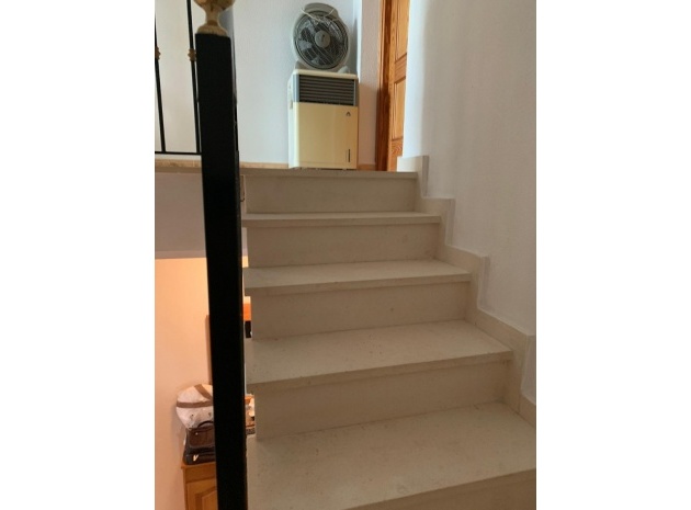 Resale - Townhouse - Villamartin - st james hill