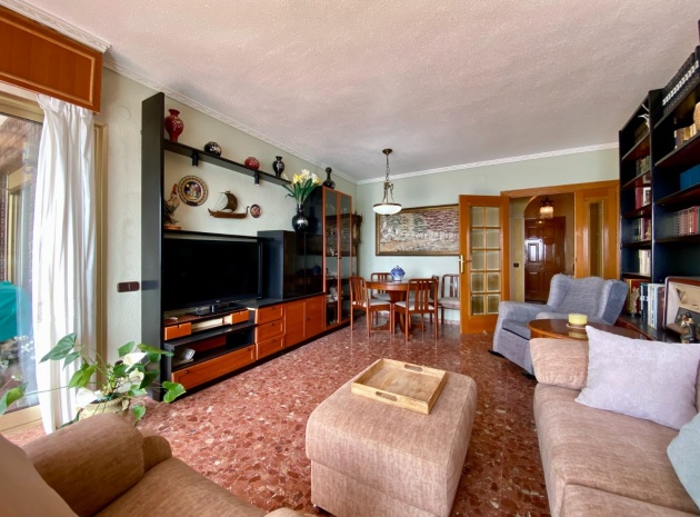 Wiederverkauf - Wohnung - Torrevieja - 1st line to the sea