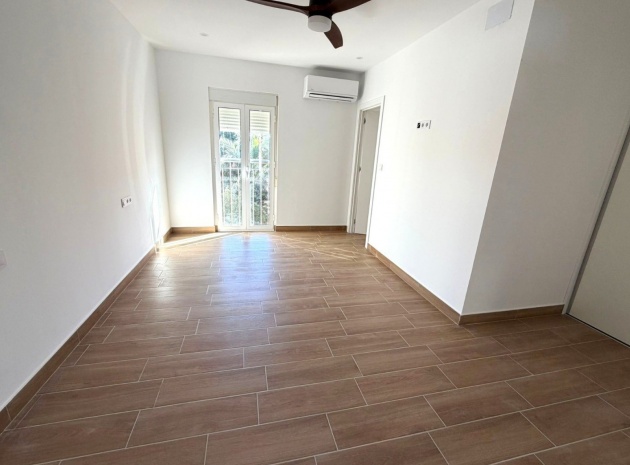 Wederverkoop - Appartement - Los Urrutias