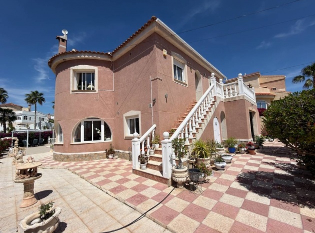 Återförsäljning - Villa - Ciudad Quesada