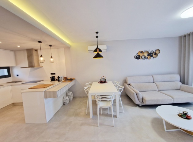 Resale - Apartment - Guardamar del Segura - El Raso
